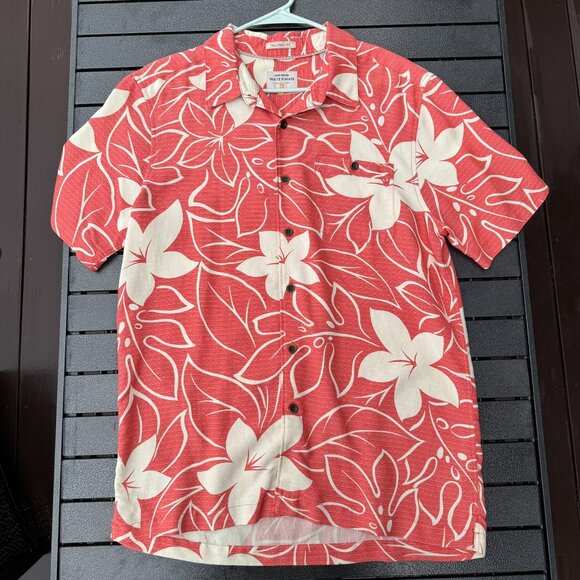 Quiksilver Red and White Floral Casual Shirt - Picture 1 of 4